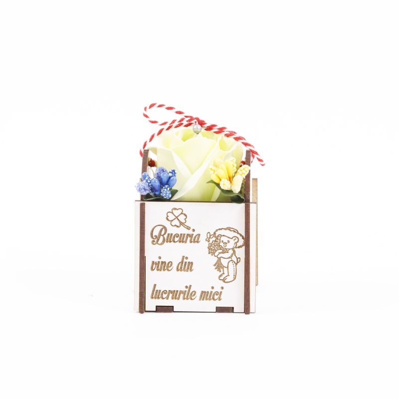  Martisor trandafir in cutiuta personalizata "Bucuria vine din lucrurile mici"
